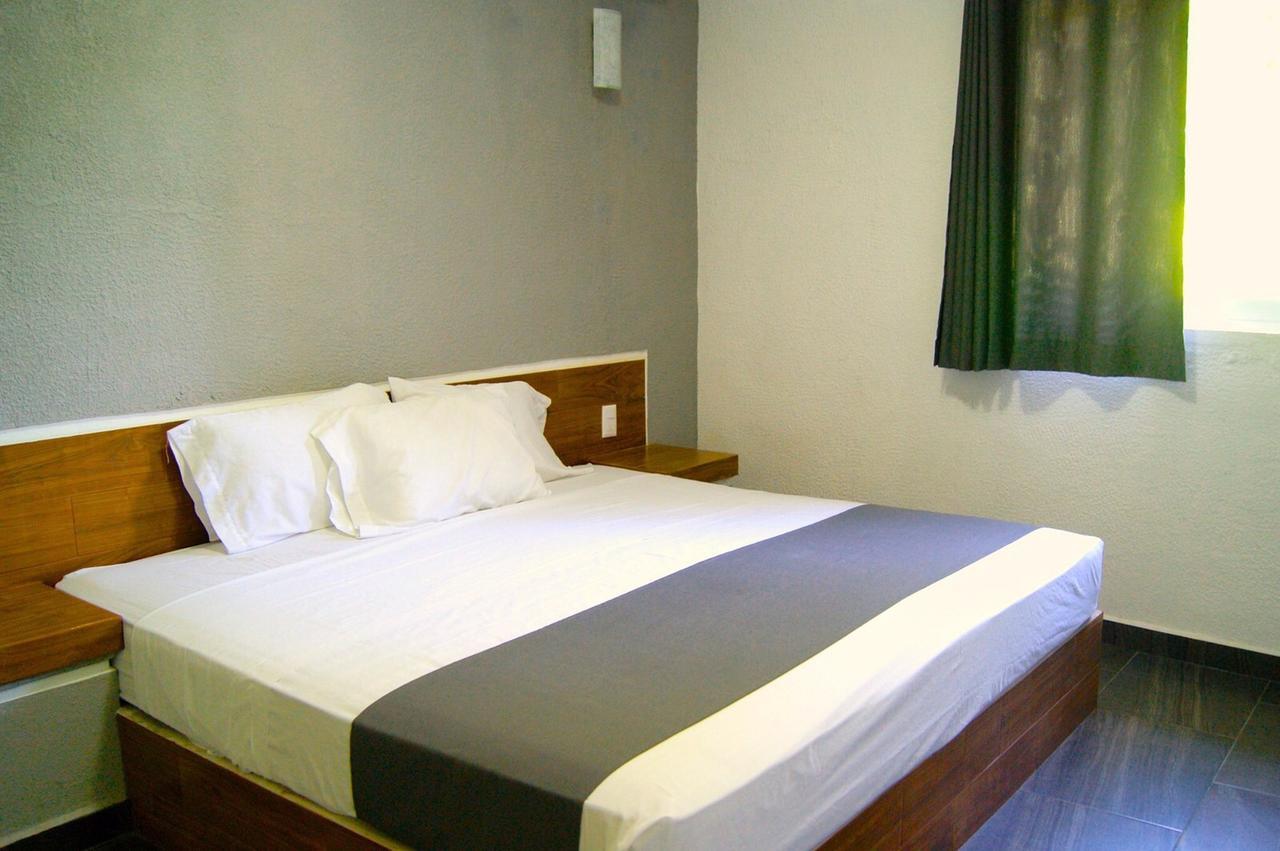 Hotel Mexicali Колима Экстерьер фото
